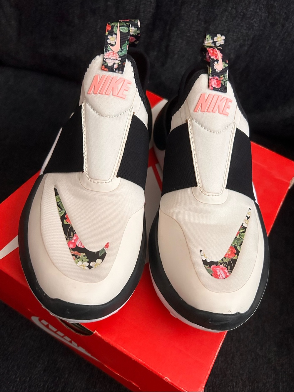 Nike Women’s Slip-On Floral Swoosh Sneakers in cream, Black and Pink